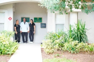 Tampa Health Solutions clinic team outside the Tampa office