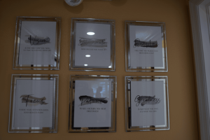 Patient consultation at the Tampa Health Solutions front desk